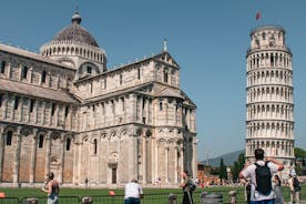 De Livorno a Pisa por conta própria com ingresso opcional para a Torre Inclinada