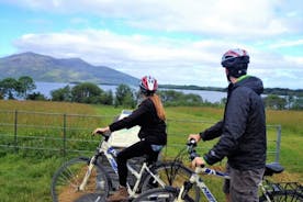 Privat gruppe cykeltur rundt i Killarney National Park. Kerry. Vejledt.