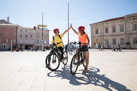 Piran panorámico y salinas: tour boutique de bicicletas eléctricas