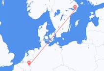 Flug frá Stokkhólmi, Svíþjóð til Maastricht, Hollandi