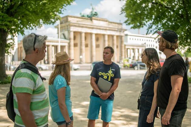 Excursão a pé pelos destaques de Berlim e locais históricos escondidos