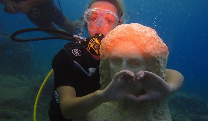 Seite: Scuba Diving Under Water Museum