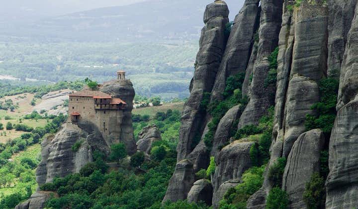 Meteora Full Day Private Tour From Athens 