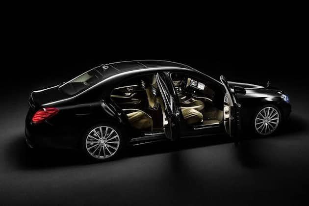 Luxury private AMS Schiphol Airport Arrival transfer