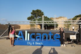 Half Day Guided Walking Tour to Explore Alicante City
