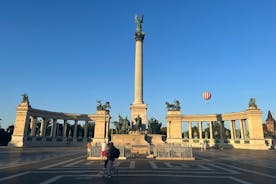 4-hour private Budapest tour by car/ minivan