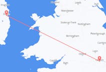 Vluchten van Dublin, Ierland naar Londen, Engeland