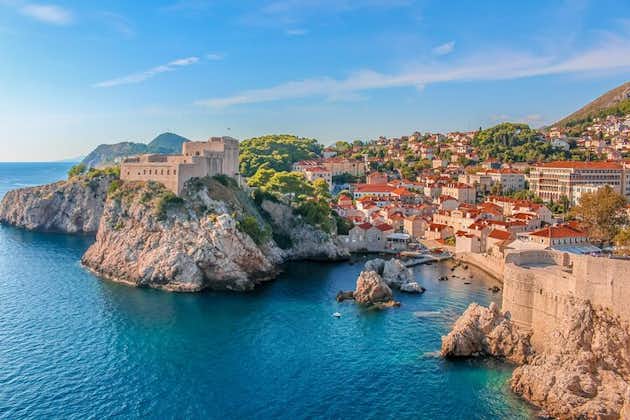 Gioco di fuga all'aperto avventuroso nel viaggio nel tempo a Dubrovnik