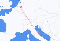 Vluchten van Pescara, Italië naar Maastricht, Nederland