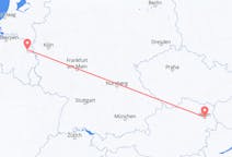 Lennot Maastrichtista, Alankomaat Wieniin, Itävalta
