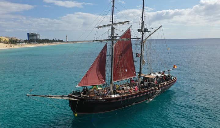 富埃特文图拉岛海盗探险游船之旅（含午餐）