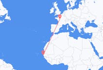 Flyrejser fra Dakar, Senegal til Tours, Frankrig