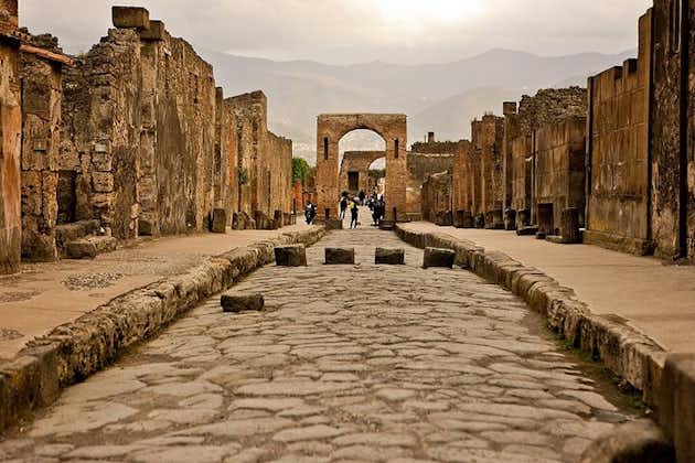 Overfør Napoli til Positano med 2 timer ved Pompeii eller omvendt