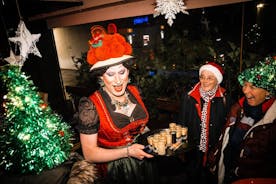 Kling, vino caliente, klingelingeling: la gira de Navidad por la ciudad con Betty BBQ