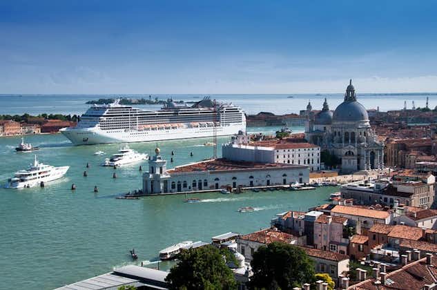 Venice Shared Departure Transfer: Central Venice to Marittima Cruise Port