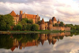 6 Hours Teutonic Castle Tour in Malbork 