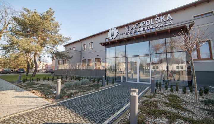 Novopolska - Hotel I Restauracja