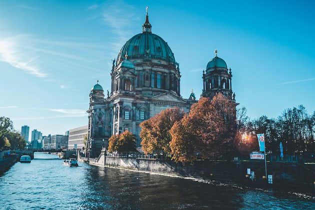 Transfert panoramique privé de Prague à Berlin avec 4h de visites