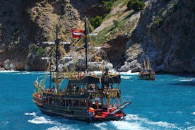 Alanya piratenboot met lunch en drankjes