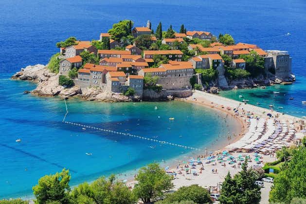 Traslado privado desde el aeropuerto de Tivat (TIV) a Dubrovnik