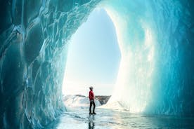 Sesión de fotos privada sobre glaciar y cueva de hielo: paquete de 15 fotografías