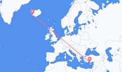 航班从土耳其加济帕萨市到雷克雅维克市，冰岛塞尔