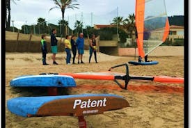 Dynaaminen purjelautailu 5 päivää Surf Camp Costa del Sol