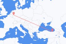 出发地 土耳其出发地 特拉布宗目的地 德国科隆的航班