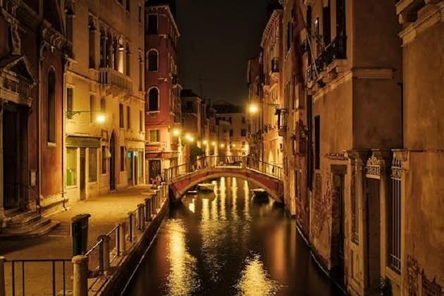 Visita guiada de los secretos nocturnos de Venecia desde San Marcos a la Casa Marco Polo Frari y Rialto