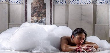 Esperienza di bagno turco tradizionale ad Alanya con massaggio con olio