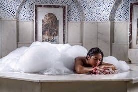 Experiencia de baño turco tradicional en Alanya con masaje con aceite