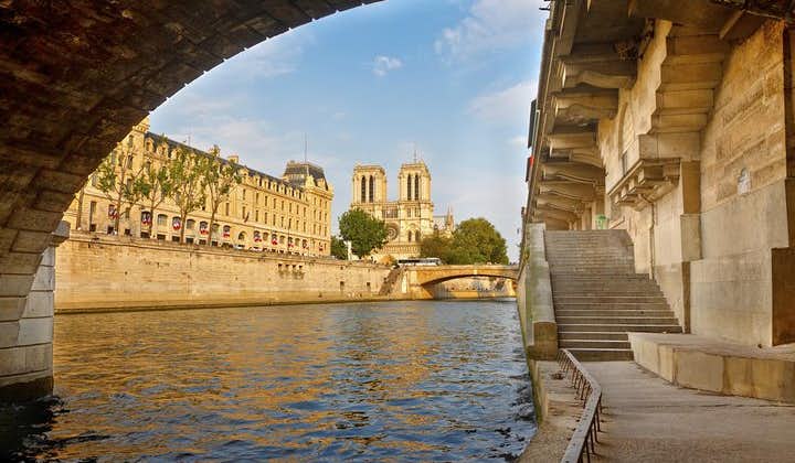 Paris in a Day with Louvre and Eiffel Tower Guided Tour plus Seine River Cruise