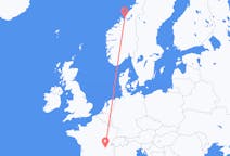 Fly fra Ørland til Lyon