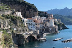 Amalfikusten privat rundtur med Amalfi Ravello och vintur från Positano