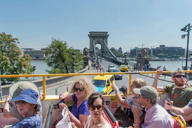 Stadtrundfahrt durch Budapest Hop-on-Hop-off-Tour mit optionaler Bootstour