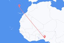 Fly fra Akure til Funchal