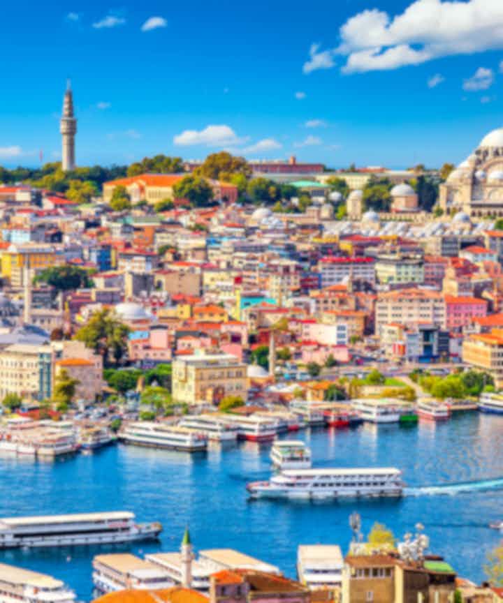 Flights from Cranbrook, Canada to Istanbul, Turkey