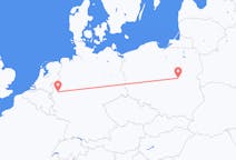Flyreiser fra Warszawa, Polen til Düsseldorf, Tyskland