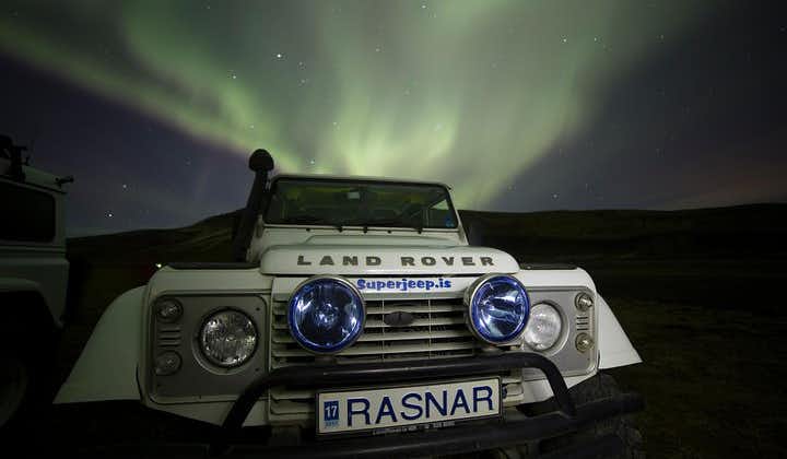 从雷克雅未克出发的北极光超级吉普车之旅