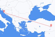 クロアチアのザダルから、トルコのエラズグまでのフライト
