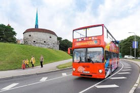 Excursion en bord de mer à Tallinn : circuit en bus à arrêts multiples dans la ville de Tallinn