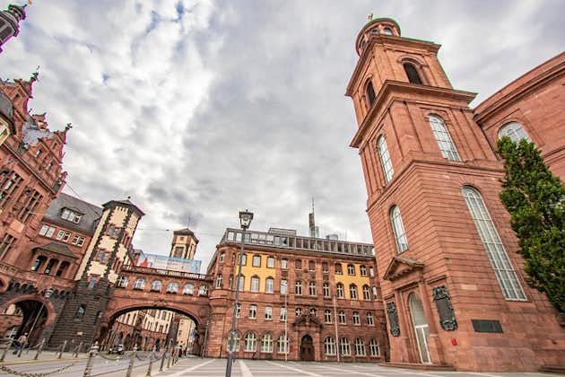 Sérstök einkaleiðsögn um arkitektúr Frankfurt með heimamanni