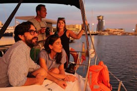 Experiência de navegação ao pôr do sol saindo de Port Vell em Barcelona