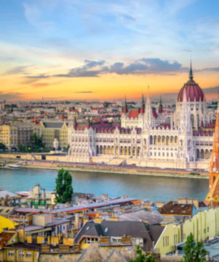 Flights from the city of Reykjavik to the city of Budapest