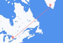カナダのトロントから、グリーンランドのカコルトクまでのフライト