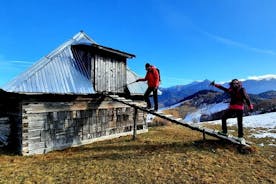 Wandelen dacht dat de beste bergdorpen in Roemenië-privétour vanuit Brasov