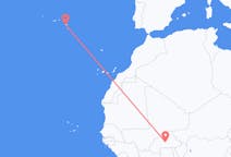 出发地 布基纳法索瓦加杜古目的地 葡萄牙蓬塔德尔加达的航班