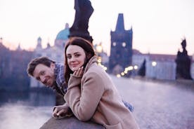 象徴的なプラハの写真撮影：人気アトラクションと隠れ街 - プライベートセッション