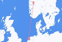 Vluchten van Sogndal naar Amsterdam