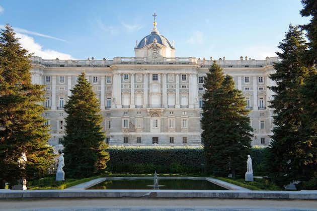 Madrid Royal Palace Private Tour with Skip-the-line Ticket